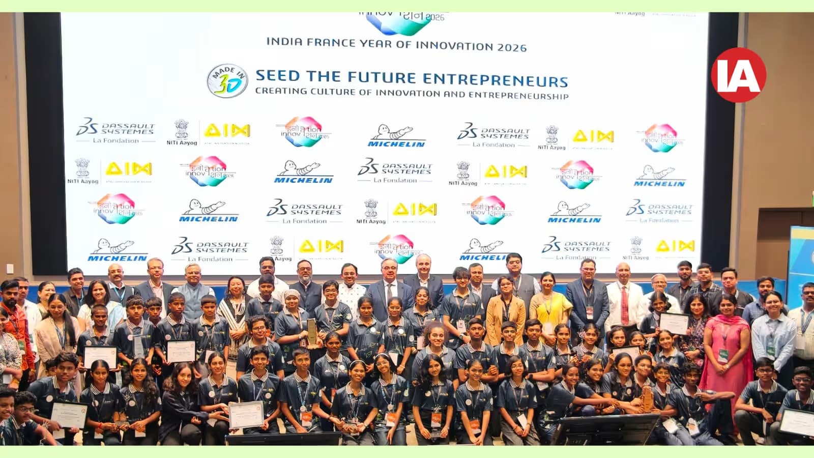 La Fondation Dassault Systèmes India and Atal Innovation Mission (AIM) celebrate students' innovation